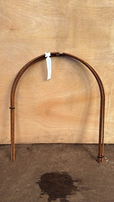 Lot 1103 - Bundle of 4 Corten steel Plant support