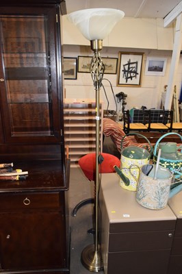 Lot 811 - A modern uplighter