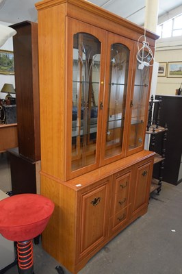 Lot 835 - A lounge display unit