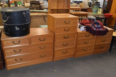 Lot 852 - A modern light wood finish four drawer chest...