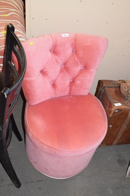 Lot 855 - A pink bedroom chair