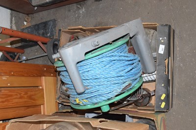 Lot 863 - Box of mixed items to include a roll of rope,...