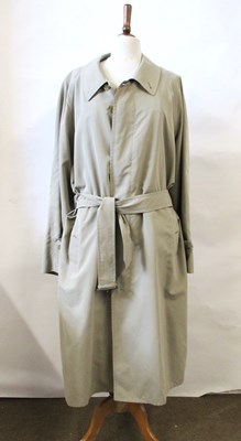 Lot 296 - A mens's Burberry's single breast trench coat,...