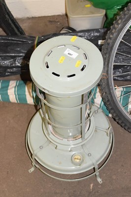 Lot 897 - Vintage paraffin heater