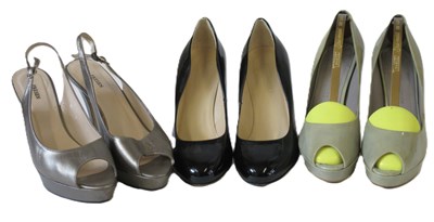 Lot 168 - Three pairs of shoes, to include Presen size...