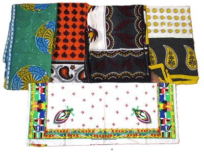 Lot 89 - A group of African textiles and kanga's, (5)