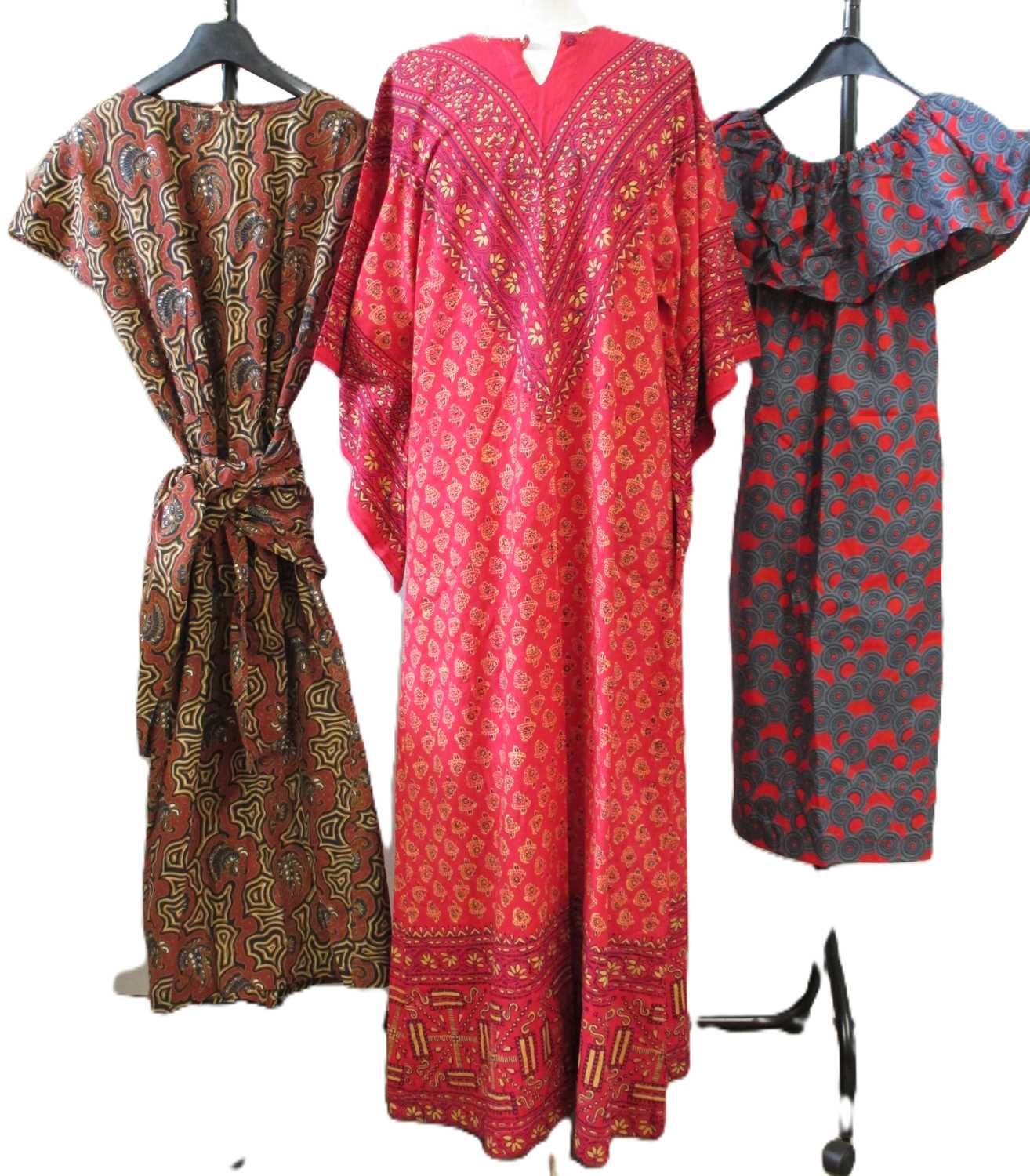 Lot 88 - An Indian batik printed tunic and two African...