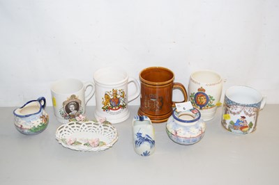 Lot 6 - Group lot of ceramics to include royal...