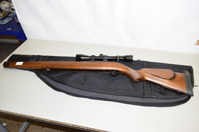 Lot 40 - Underlever air rifle with scope