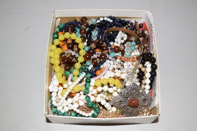 Lot 117 - Box of various costume jewellery necklaces