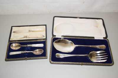 Lot 125 - Cased silver plated serving spoon and fork...