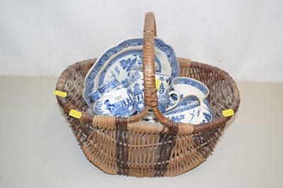 Lot 137 - A basket of Willow pattern table wares