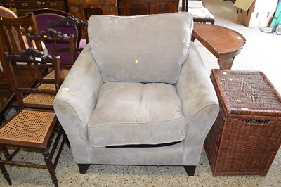 Lot 285 - A modern armchair