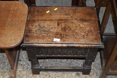 Lot 329 - An oak flip top box