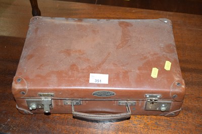 Lot 351 - A small Herculax case