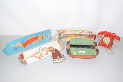 Lot 522 - Mixed Lot: A vintage Tressy doll, a further...