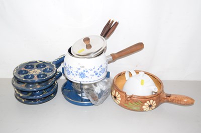 Lot 528 - Mixed Lot: Fondue set, egg stands etc