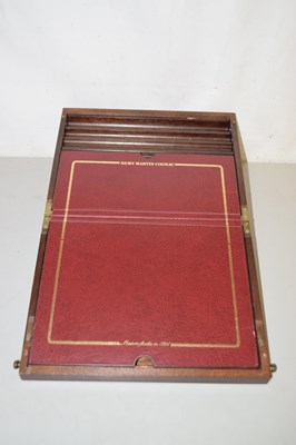 Lot 558 - A hardwood writing box