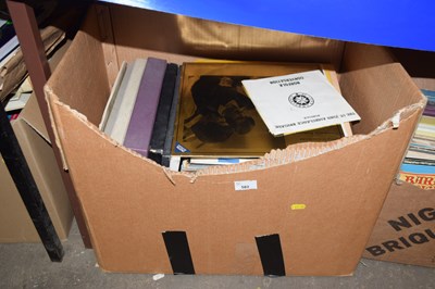 Lot 582 - A large box of assorted records