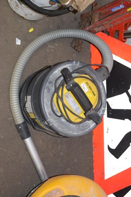 Lot 711 - A Parkside Ash vacuum cleaner