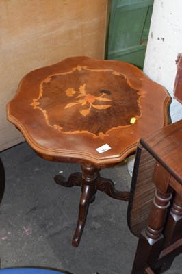Lot 843 - An inlaid Italian style wine table