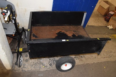 Lot 931 - A small single axle trailer
