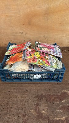 Lot 1058 - Crate of 12 mixed Summer Bulb packs