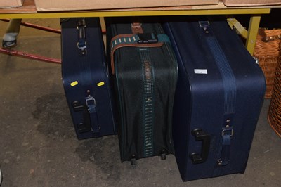 Lot 793 - Three assorted suitcases
