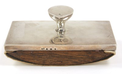 Lot 4 - A George V silver rocker blotter, having a...