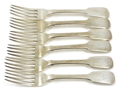 Lot 11 - A set of six fiddle pattern dessert forks,...