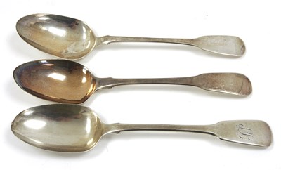 Lot 18 - A group of three Georgian fiddle pattern...