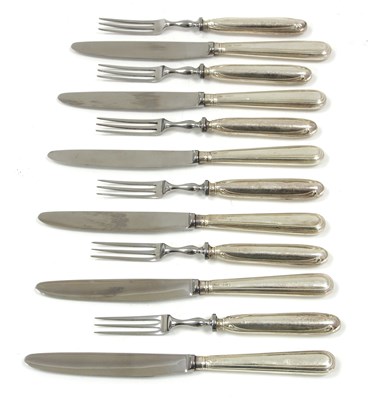 Lot 25 - Mixed Lot: Six silver handled three prong...