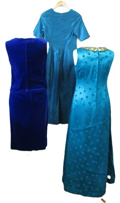 Lot 32 - A Royal blue velvet skirt and matching...