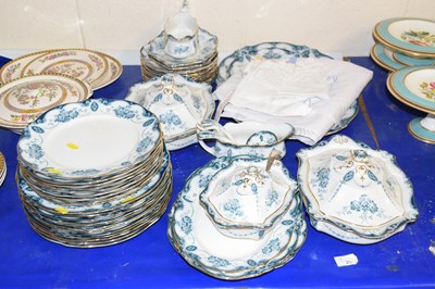 Lot 16 - A good quantity of Albion Pottery Loraine...
