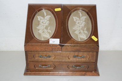 Lot 57 - A case of assorted costume jewellery