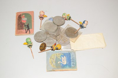 Lot 102 - Mixed Lot: Commemorative crowns, miniature...