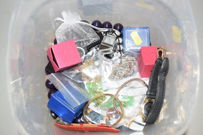 Lot 112 - Mixed Lot: Assorted costume jewellery