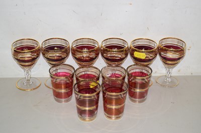 Lot 135 - A quantity of gilt rimmed glass wares