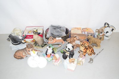 Lot 153 - Mixed Lot:  Various animal ornaments, royal...