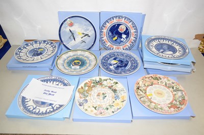 Lot 159 - A collection of Wedgwood Calendar and royal...
