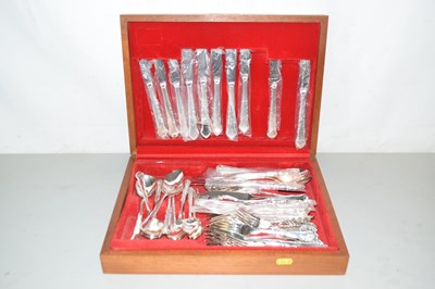 Lot 191 - A canteen of silver plated cutlery