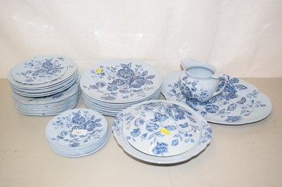 Lot 197 - Quantity of Johnson Bros Elizabeth pattern...