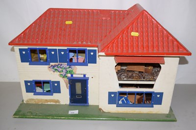Lot 529 - A modern dolls house