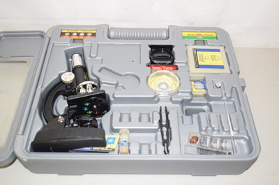 Lot 538 - A boxed students microscope