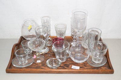 Lot 662 - Mixed Lot: Various drinking glasses and others