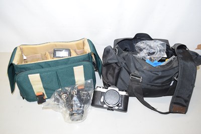 Lot 671 - A Pentax camera together with a Chinon camera...