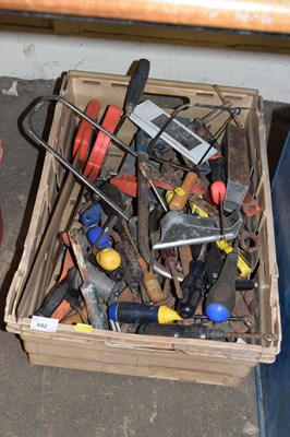 Lot 692 - One box of tools