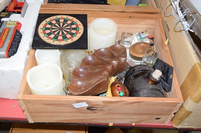 Lot 771 - One box of various house clearance sundries