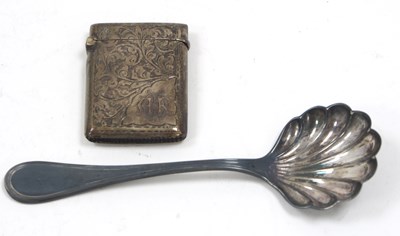 Lot 80 - Mixed Lot: An Edwardian silver vesta case,...