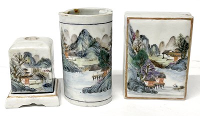 Lot 213 - A group of Chinese porcelain painted with...